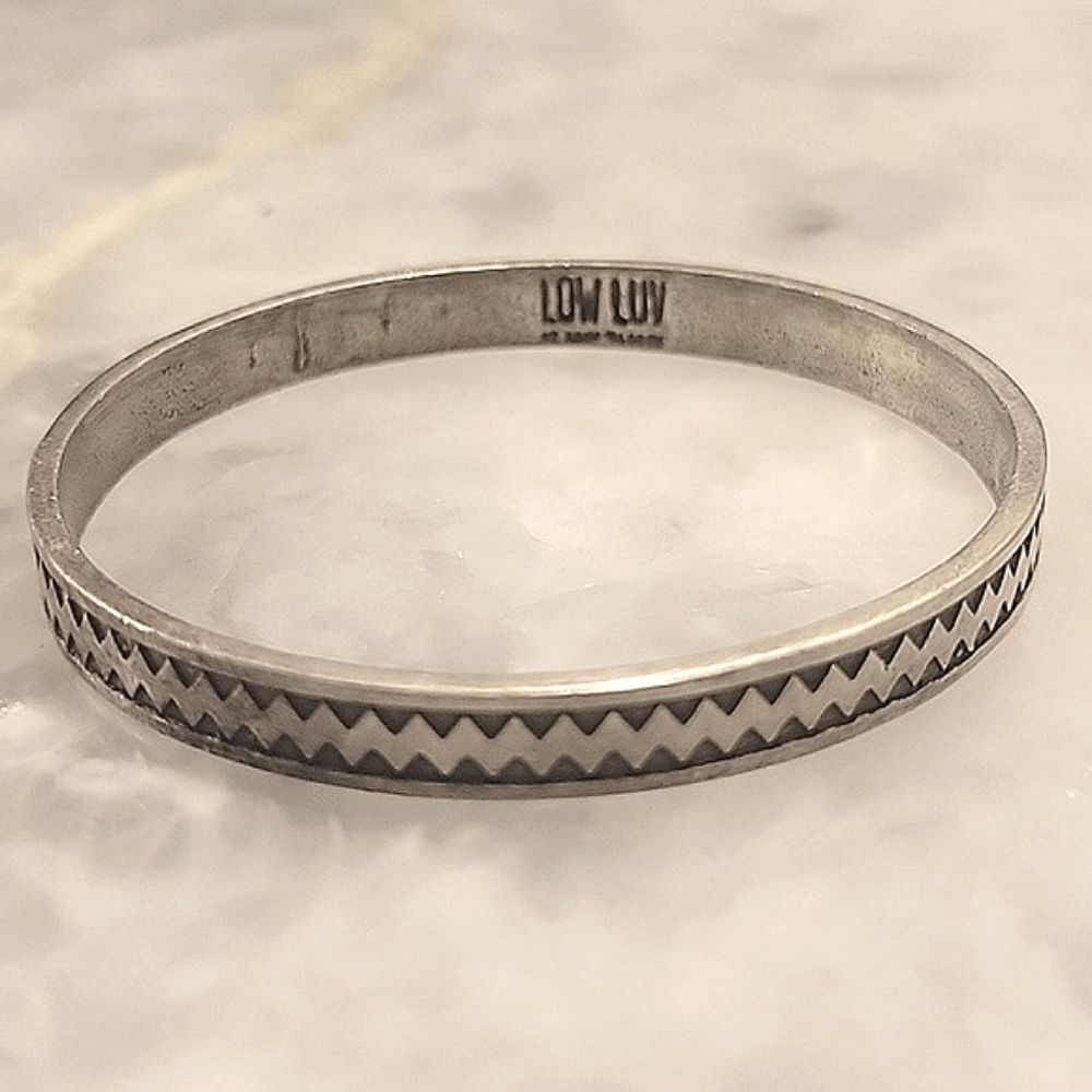 Low Luv Erin Wasson Silver Boho Navajo Native Bangle Bracelet Moto Punk Biker - Picture 4 of 4